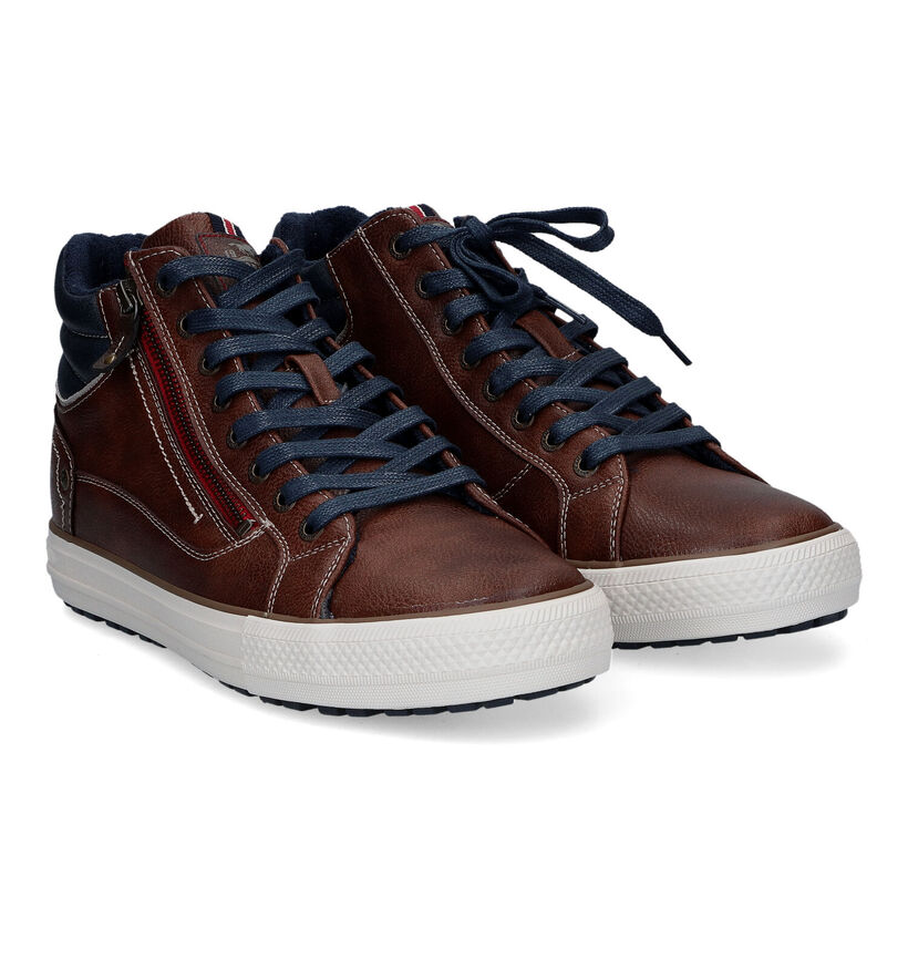 Mustang Chaussures hautes en Brun foncé pour hommes (313559)