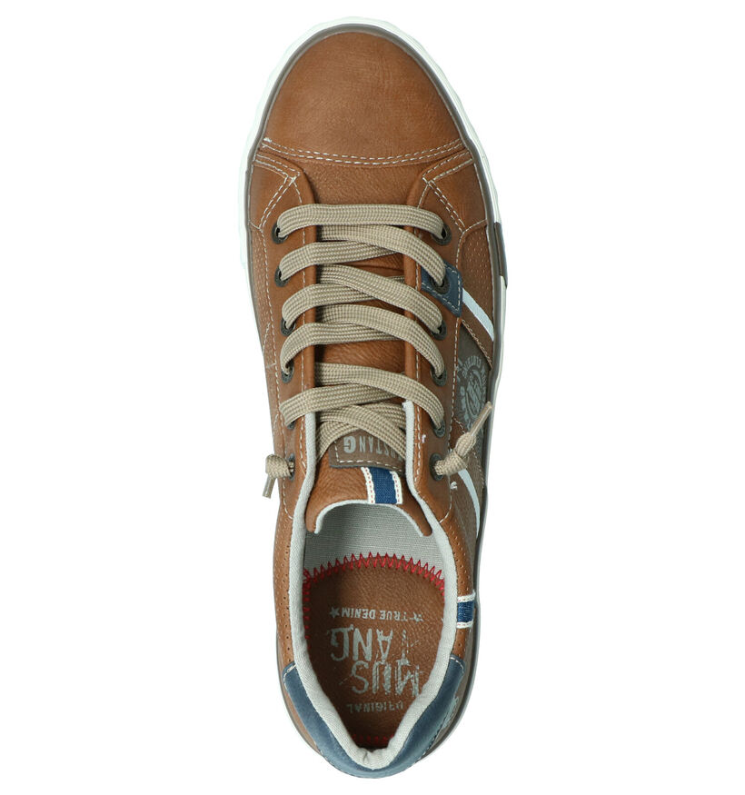 Mustang Chaussures basses en Bleu en simili cuir (285971)