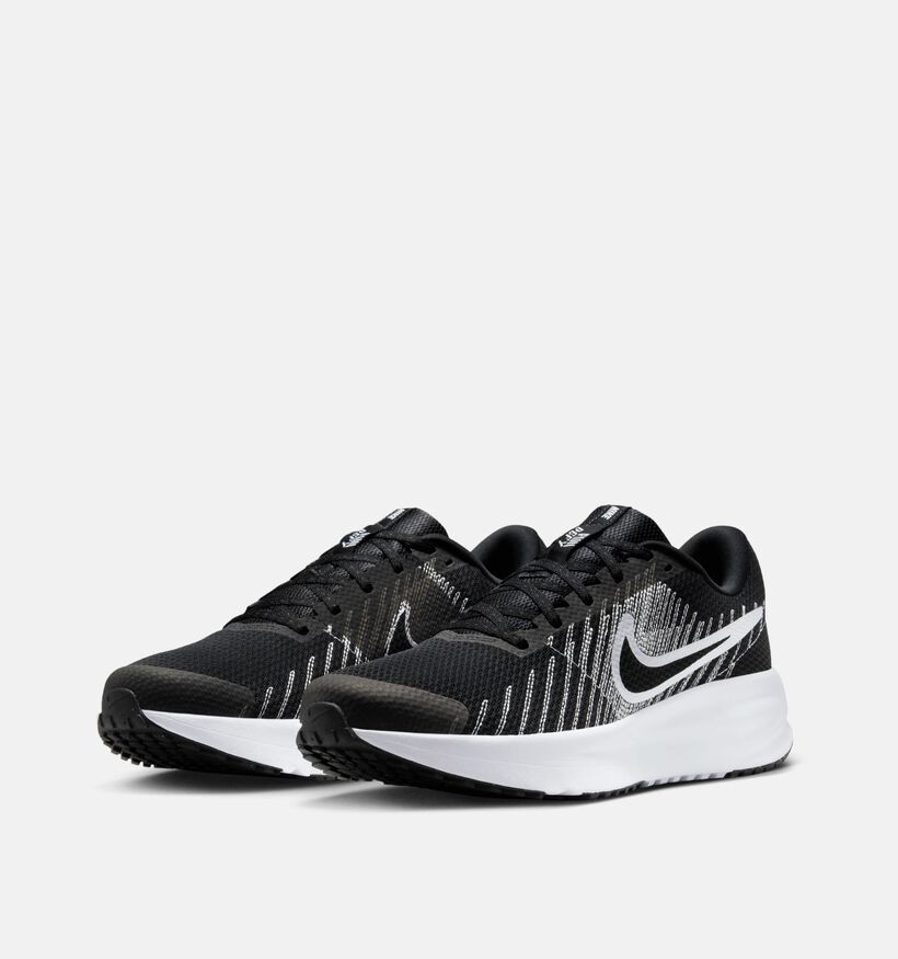 Nike Run Defy Baskets basses en Noir pour hommes (355896)