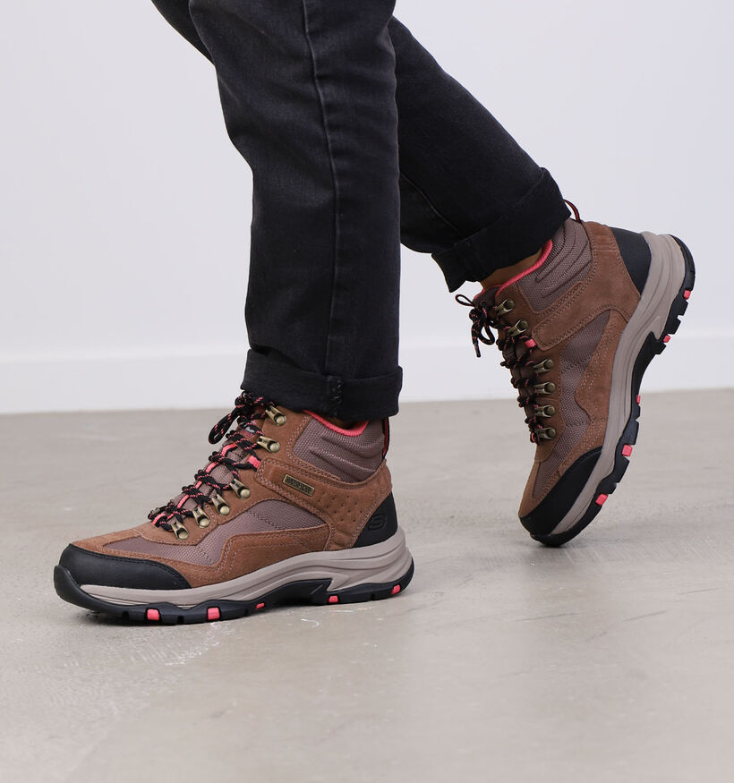 Skechers Trego Base Bruine Wandelschoenen in daim (293953)