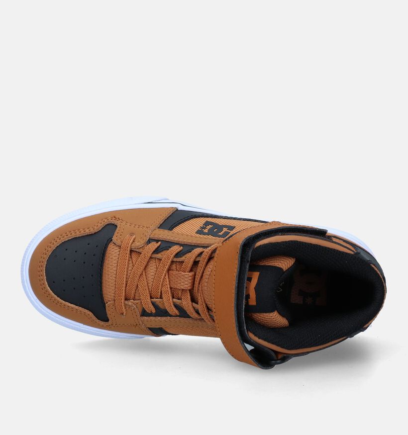 DC Shoes Pure High Top Baskets de skate en Cognac pour garçons (326851)