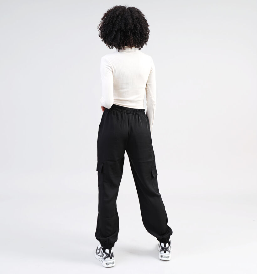 Vila Petra Pantalon cargo en Noir pour femmes (332516)