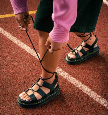 Dr. Martens Platform Sandalen Zwart