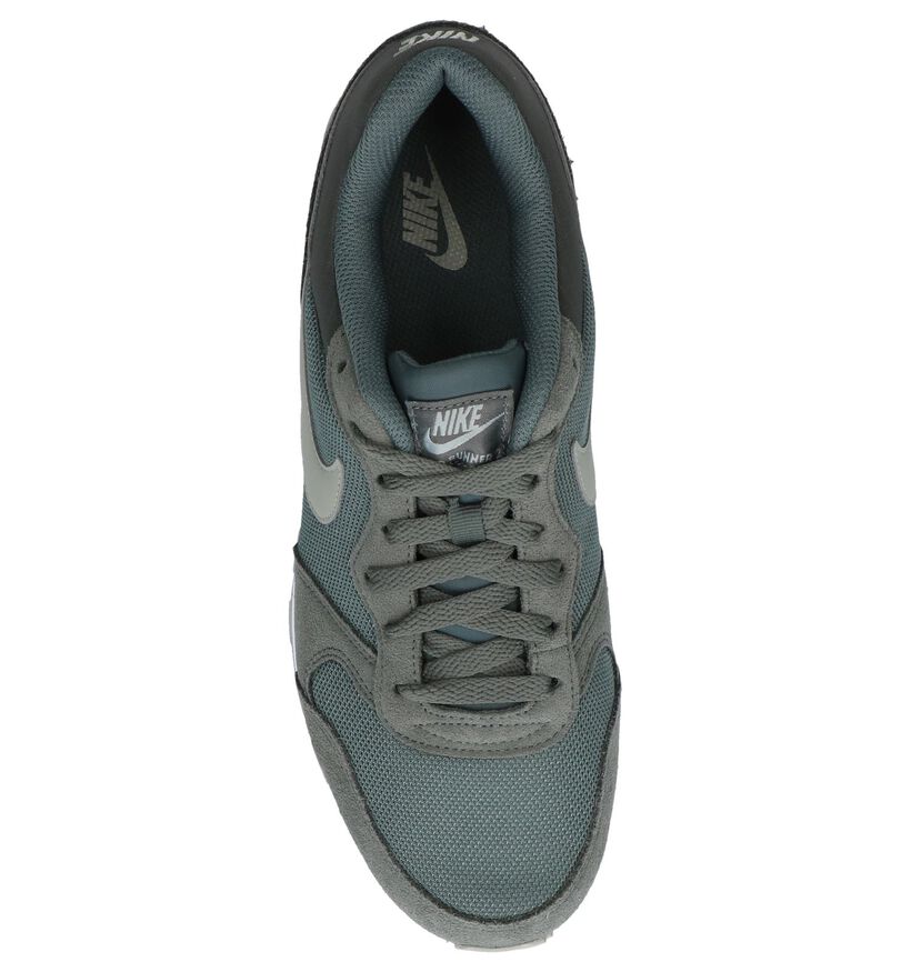 Kaki Sneakers Nike MD Runner 2 in stof (237856)