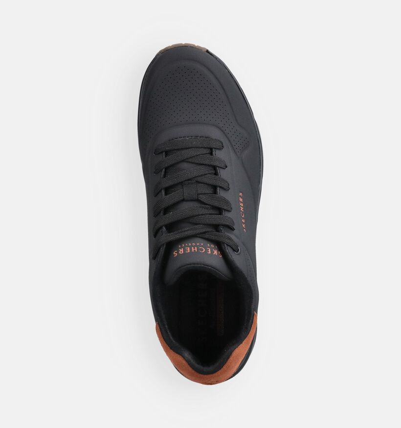 Skechers Uno Suited On Air Baskets basses en Noir pour hommes (375636) - pour semelles orthop&eacute;diques