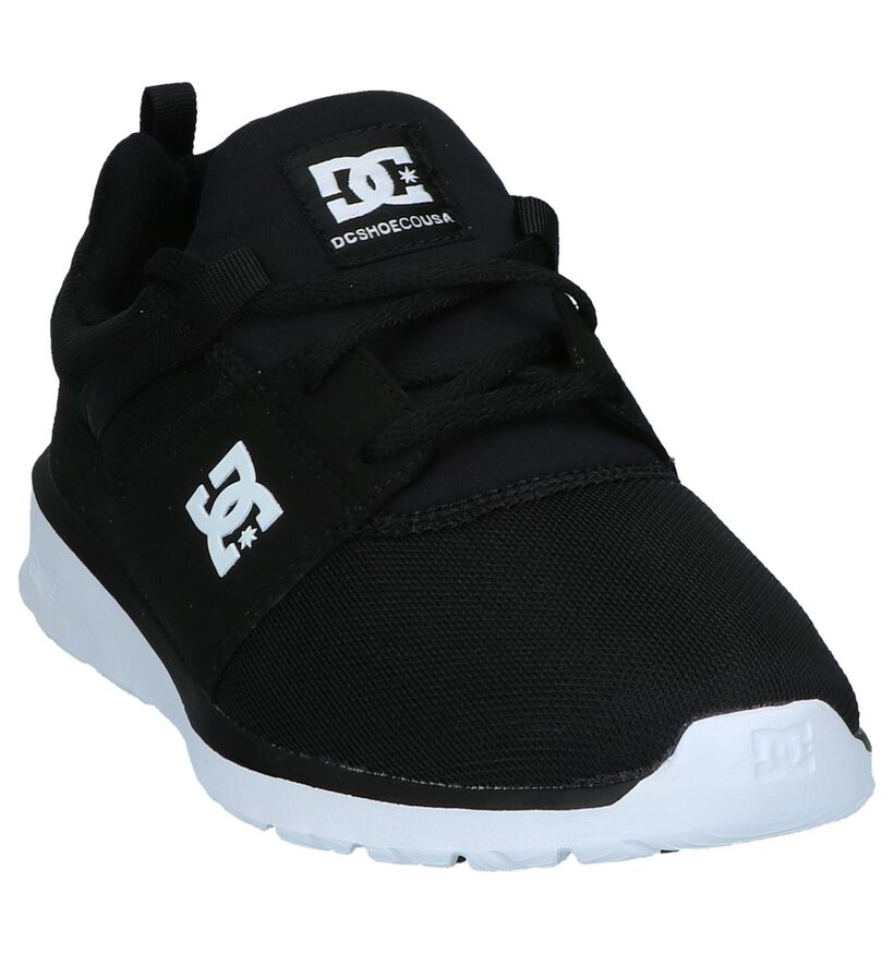 DC Shoes Heathrow Zwarte Sneakers in stof (223625)