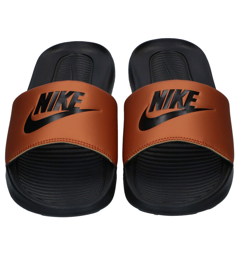 Nike Victori One Claquettes de piscine en Jaune pour femmes (302553)