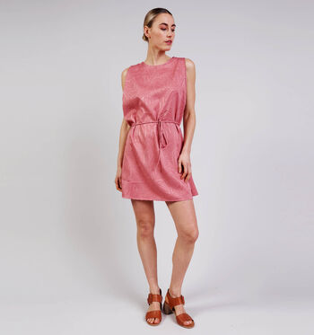 The Korner Robes Rose