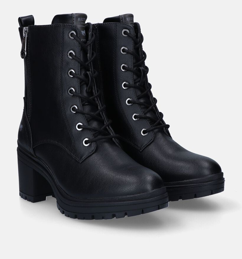 Mustang Boots à lacets en Noir pour femmes (329647)