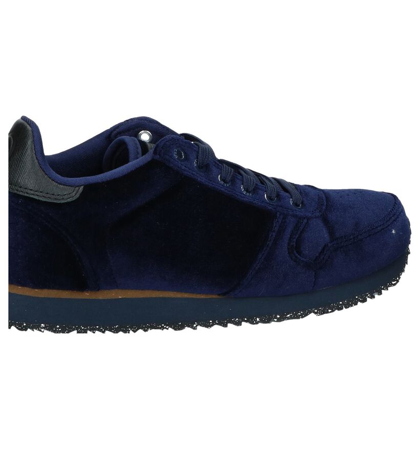 Woden Ydun Velvet Donker Blauwe Sneakers in velours (225715)