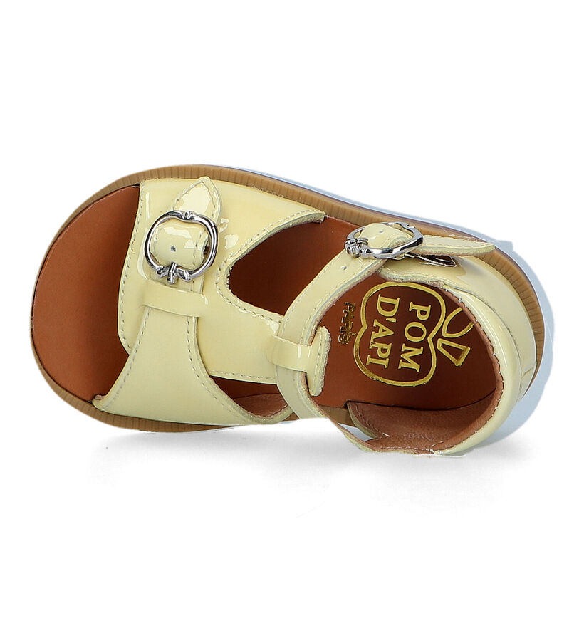 Pom d'Api Poppy Buckle Sandales en Rose pour filles (322871)