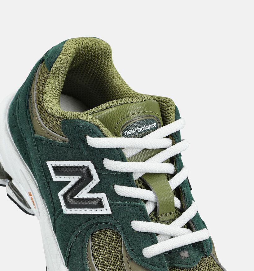 New Balance 2002 Baskets basses en Vert fonc&eacute; pour gar&ccedil;ons (375259) - pour semelles orthop&eacute;diques