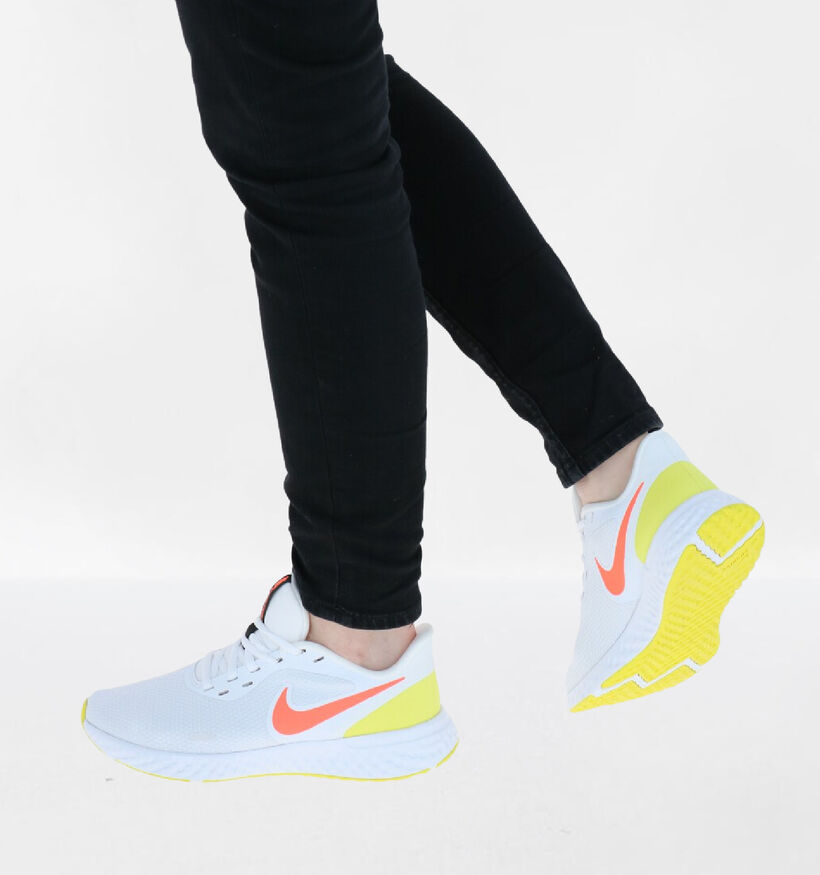 Nike Revolution 5 Zwarte Sneakers in kunstleer (290920)