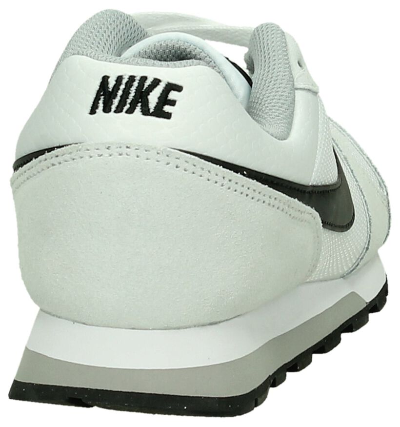 Rode Sneakers Nike MD Runner2 in daim (200134)