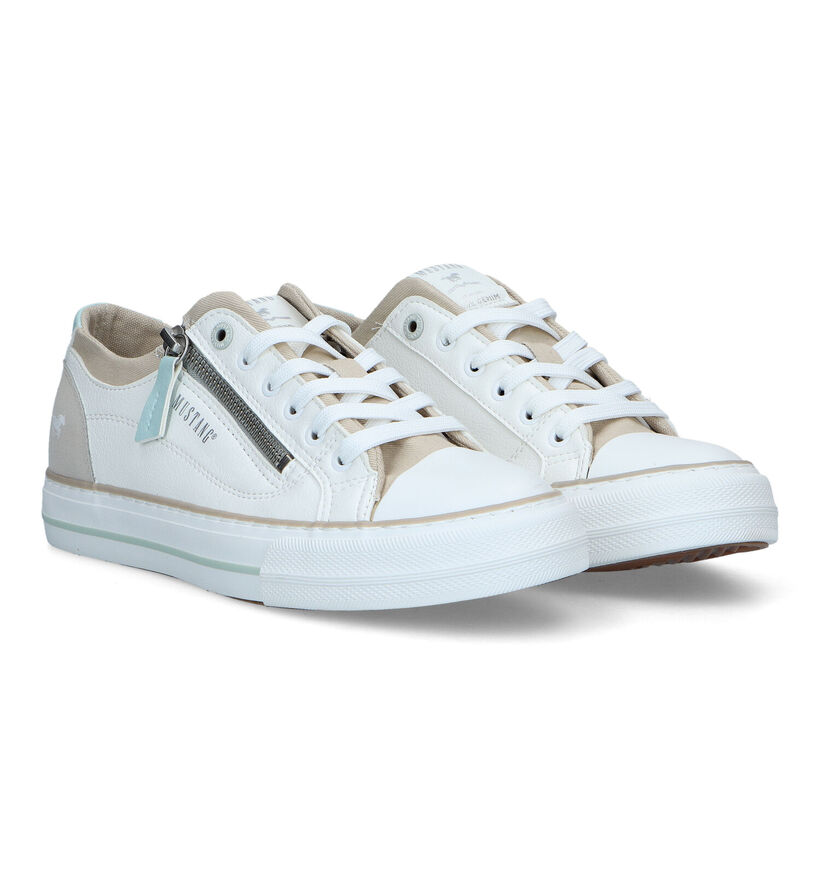 Mustang Baskets casual en Blanc en simili cuir (323489)