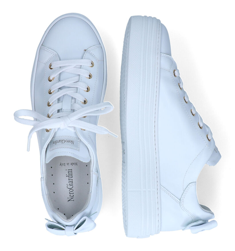 NeroGiardini Witte Sneakers voor dames (337147) - geschikt voor steunzolen