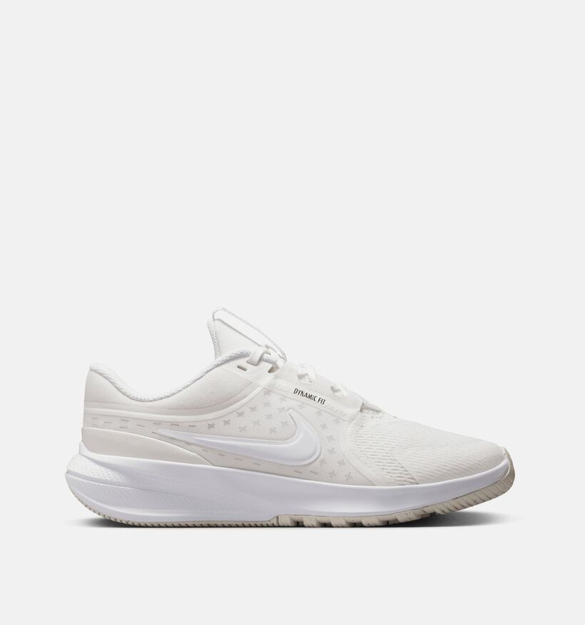 Nike Star Runner5 Baskets basses en Blanc pour filles, gar&ccedil;ons (367279) - pour semelles orthop&eacute;diques