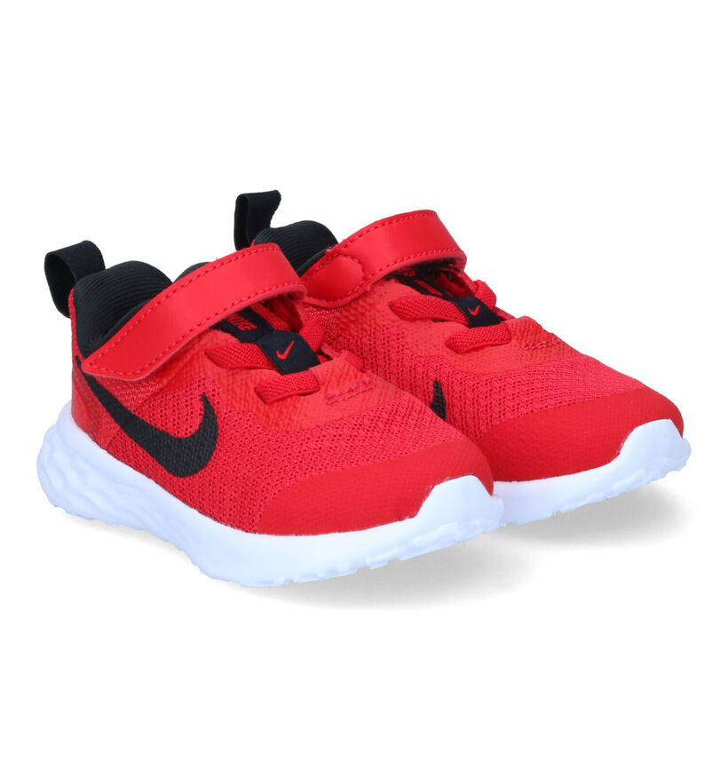 Nike Revolution Baskets pour bébé en Rouge pour garçons (308994)