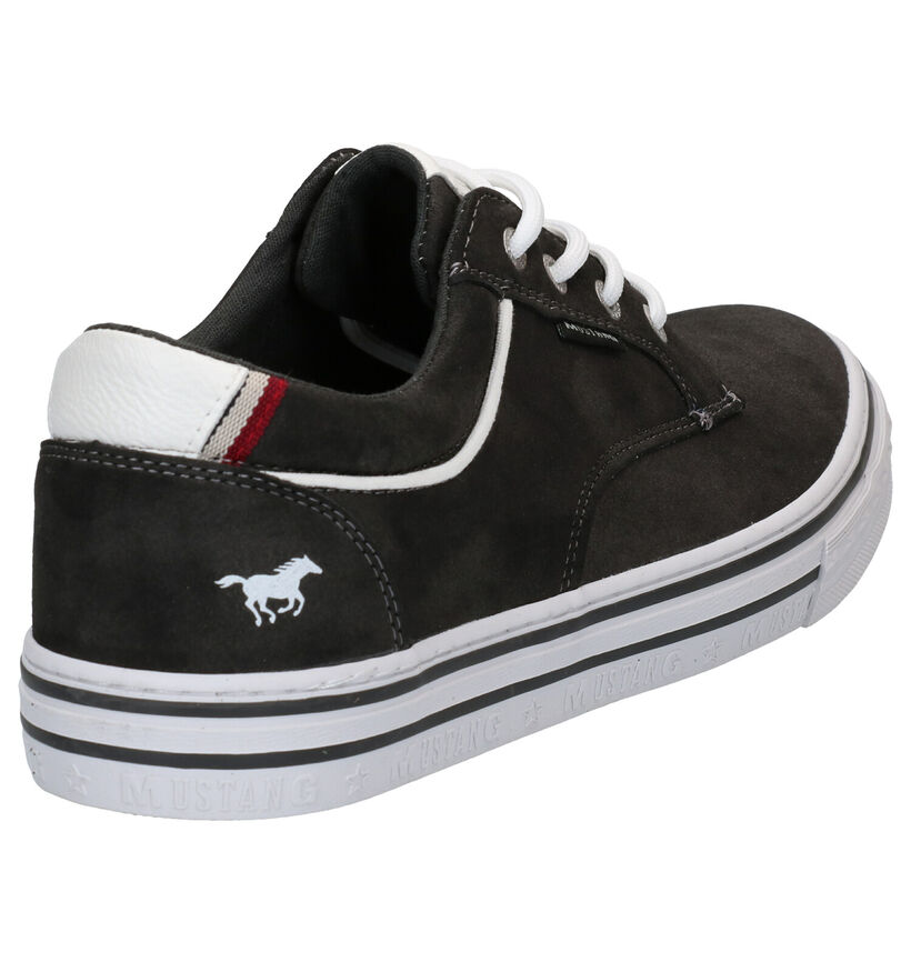 Mustang Chaussures plates en Gris foncé en textile (285976)