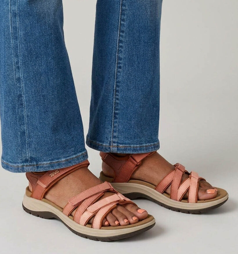 Teva Tirra Sport Sedona Sandales en Rouge/Rose pour femmes (370862)