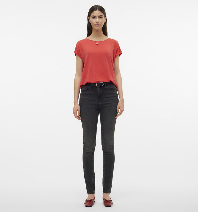 Vero Moda Ava T-shirt basic en Rouge pour femmes (337264)