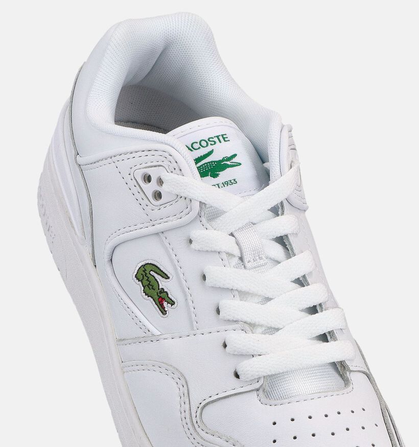 Lacoste Court Cage Baskets en Blanc pour hommes (369357)
