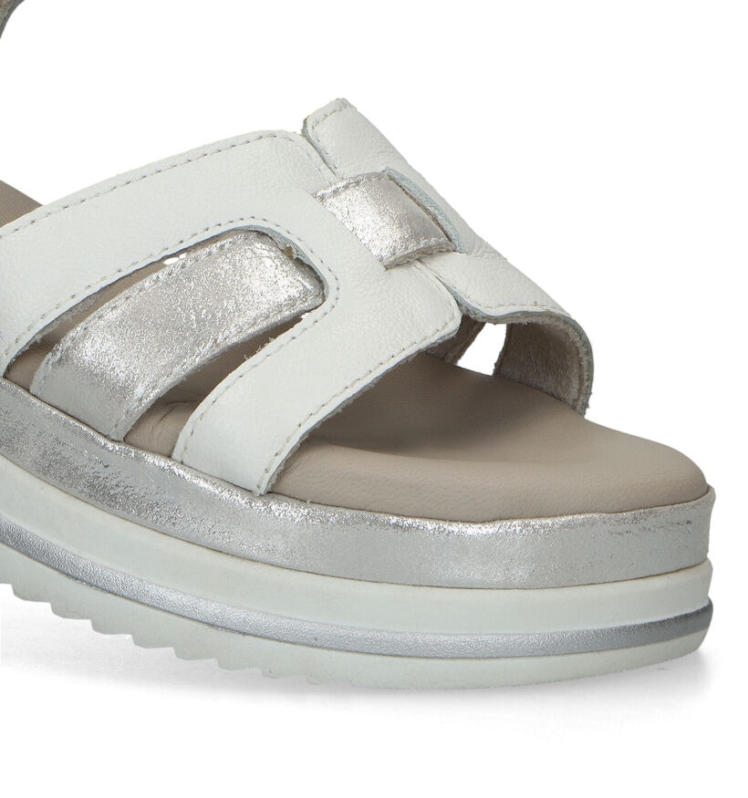 Tamaris Comfort Witte Plateausandalen voor dames (324098)