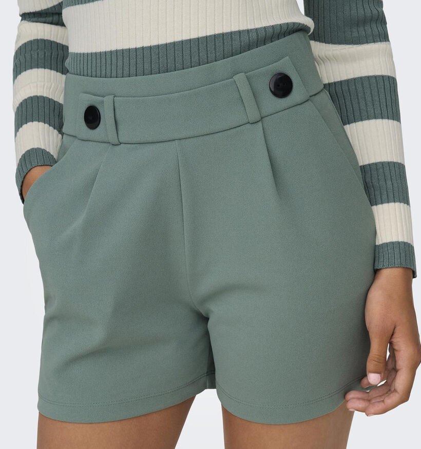 JDY Geggo Short en Vert pour femmes (351340)