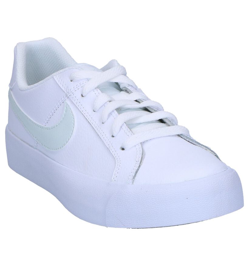 Witte Sneakers Nike Court Royale in kunstleer (250262)