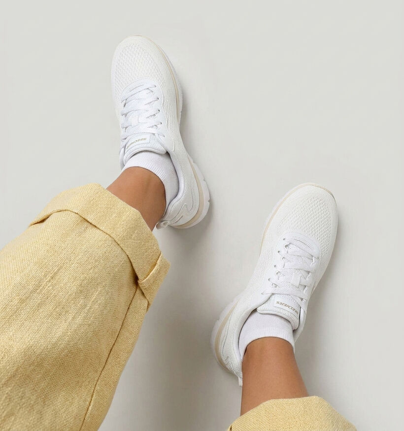 Skechers Summits Quiet Dream Witte Sneakers voor dames (367837) - geschikt voor steunzolen