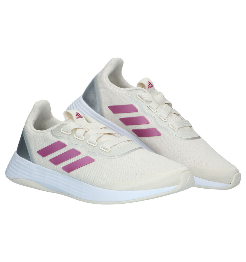 adidas QT Racer Sport Baskets en Ecru pour femmes (284814)