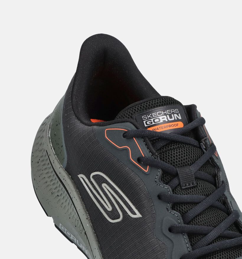 Skechers Go Run Consistens 2.0 Piedmont Slip-ons en Gris fonc&eacute; pour hommes (378016)
