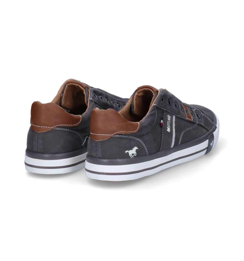 Mustang Slip-ons en Gris en textile (303652)