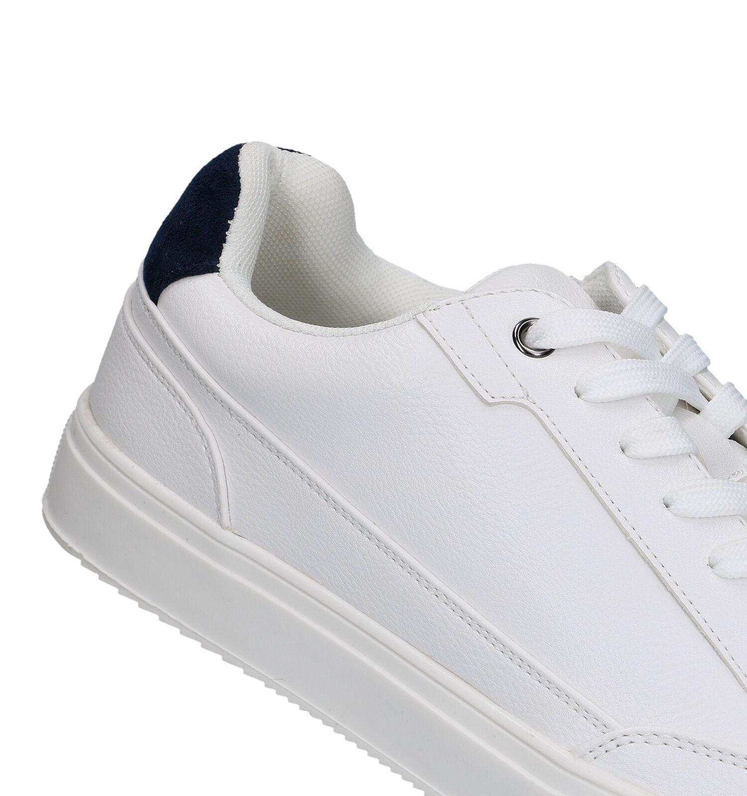Witte veterschoenen online