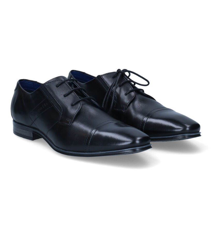 Bugatti Chaussures classiques en Noir pour hommes (311141)