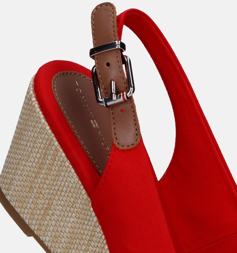 Tommy Hilfiger Iconic Elena Sling Back Wedge Sandales en Rouge pour femmes (336402)