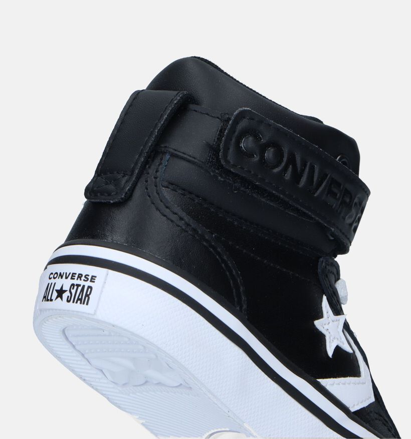 Converse Pro Blaze Strap Baskets en Noir pour garçons (328159)