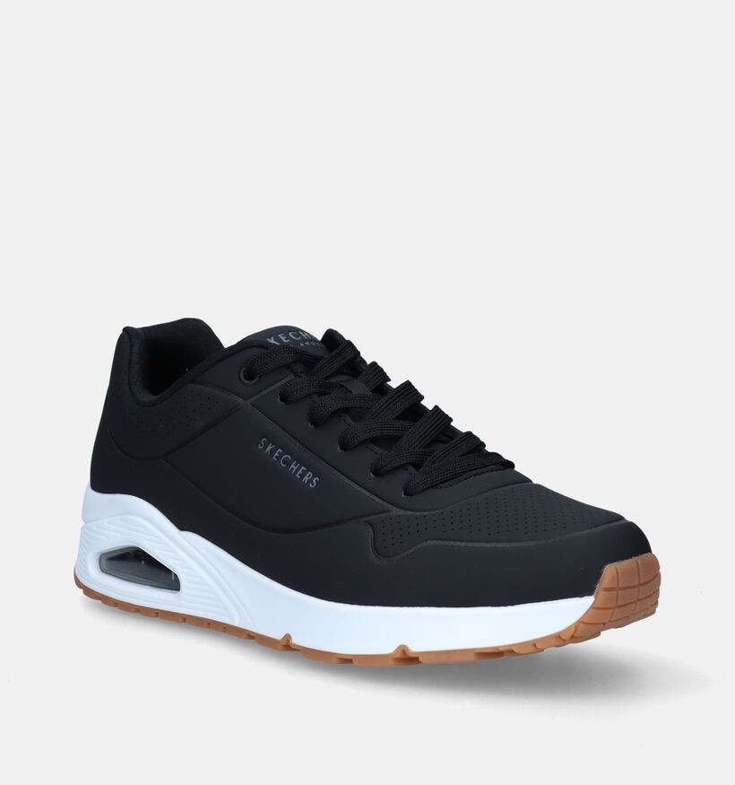 Skechers Uno Stand On Air Baskets en Noir pour hommes (359746)