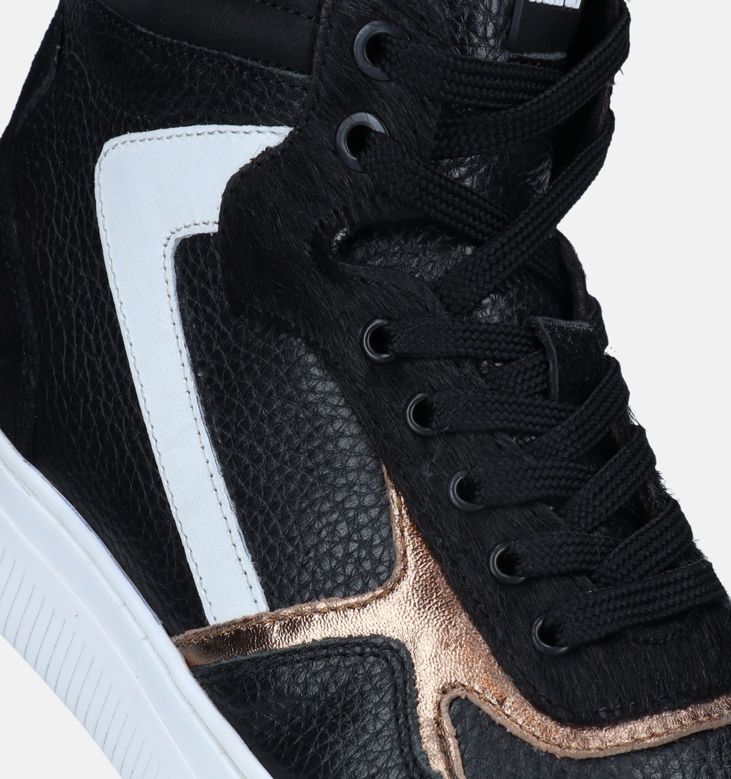 Hoge zwarte online sneakers dames