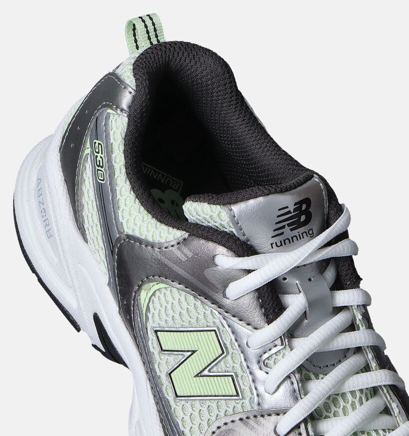 New Balance GR 530 Baskets en Vert pour filles (361473) - pour semelles orthopédiques