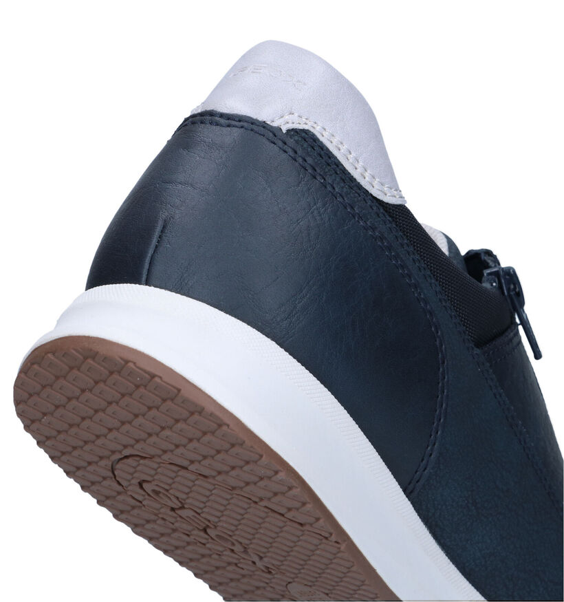 Geox Optek Avery Bruine Veterschoenen in kunstleer (320090)
