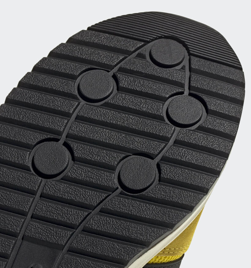 adidas Run 70s 2.0 Gele Sneakers voor heren (359494) - geschikt voor steunzolen