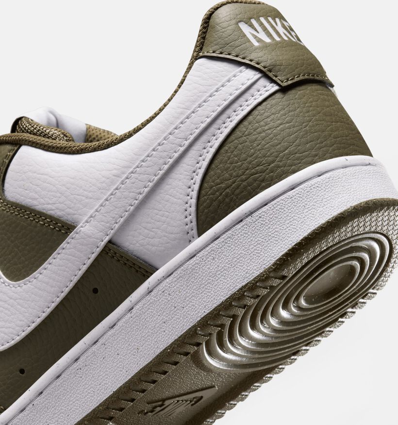 Nike Court Vision Low Baskets en Vert kaki/Blanc pour hommes (359876) - pour semelles orthopédiques
