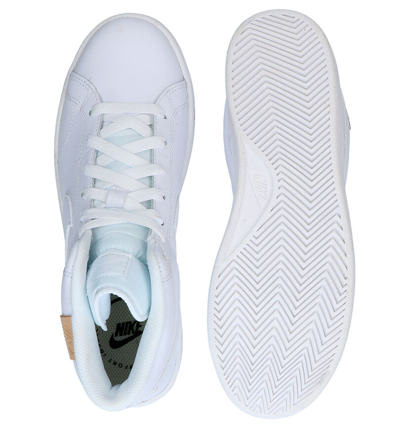 Nike Court Royale Baskets en Blanc pour femmes (316796)