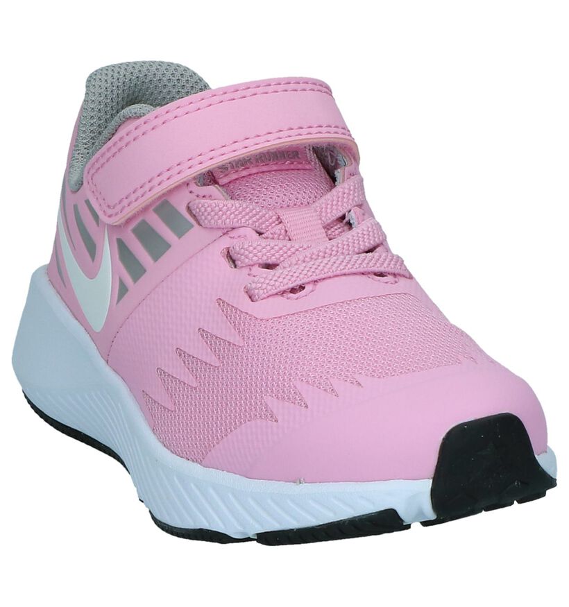 Roze Sneakers Nike Star Runner in stof (249987)