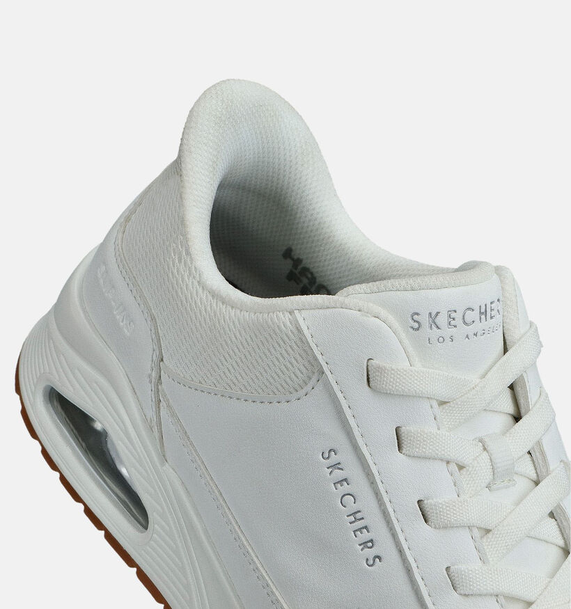 Skechers Uno Banksia Baskets en Blanc pour hommes (367479) - pour semelles orthopédiques