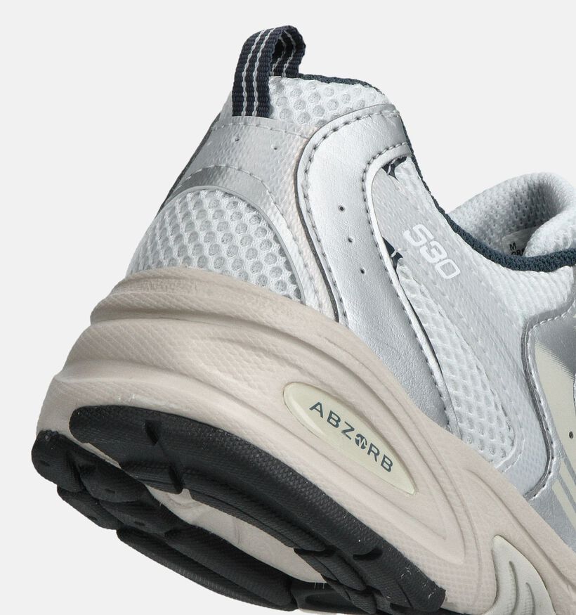New Balance 530 Zilveren Sneakers voor jongens, meisjes (358677) - geschikt voor steunzolen
