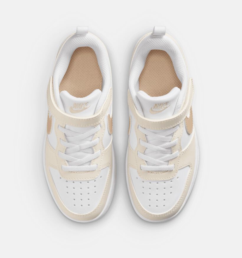 Nike Court Borough Low Baskets en Blanc pour filles (373060) - pour semelles orthop&eacute;diques