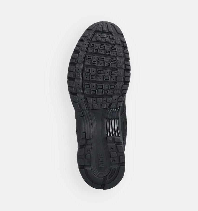 Nike P-6000 Baskets basses en Noir pour hommes (373040)