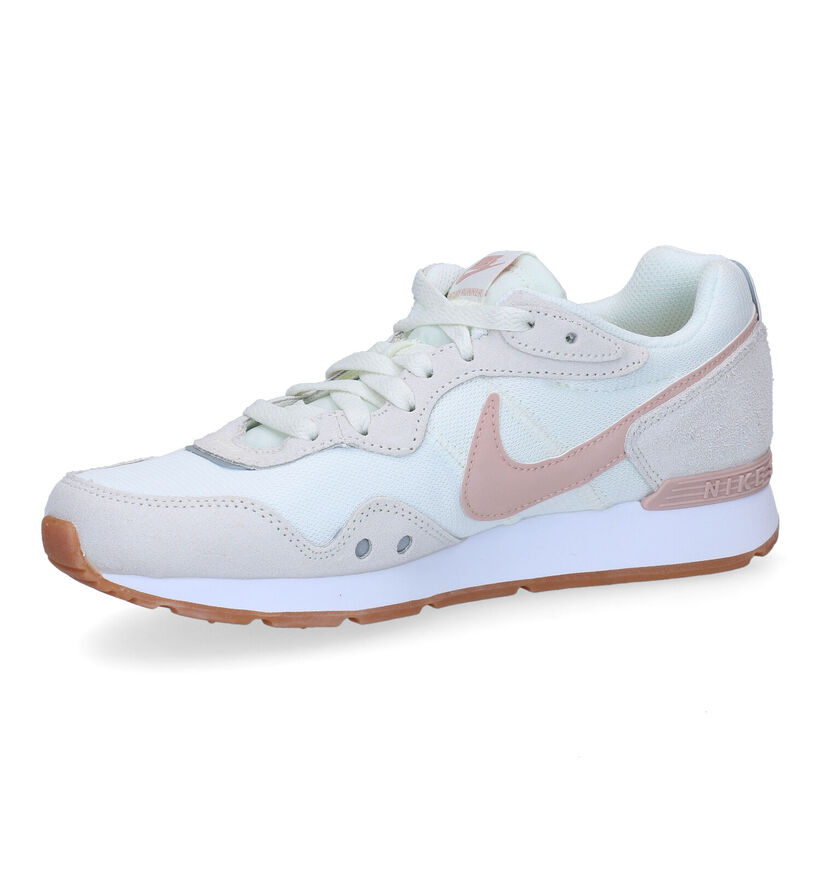 Nike Venture Runner Beige Sneakers voor dames (299439) - geschikt voor steunzolen